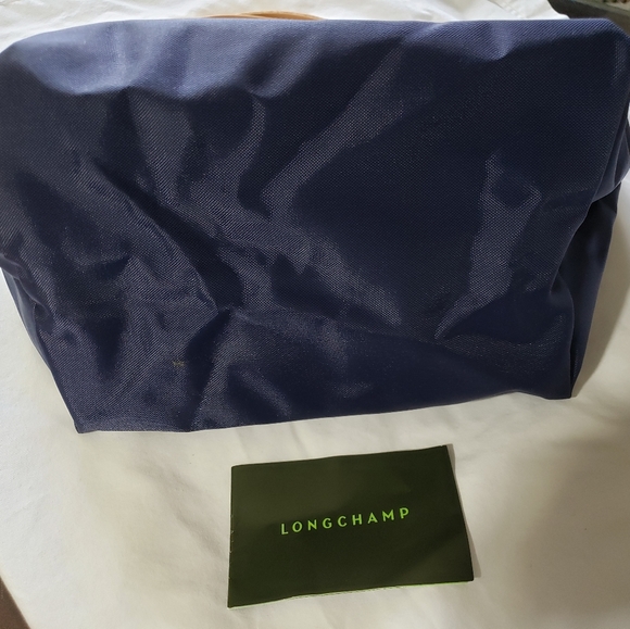 C8,137 Longchamp Blue Nylon Leather Trim Embellished - Picture 9 of 11